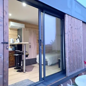 De Jardin Avec Piscine Vinezac